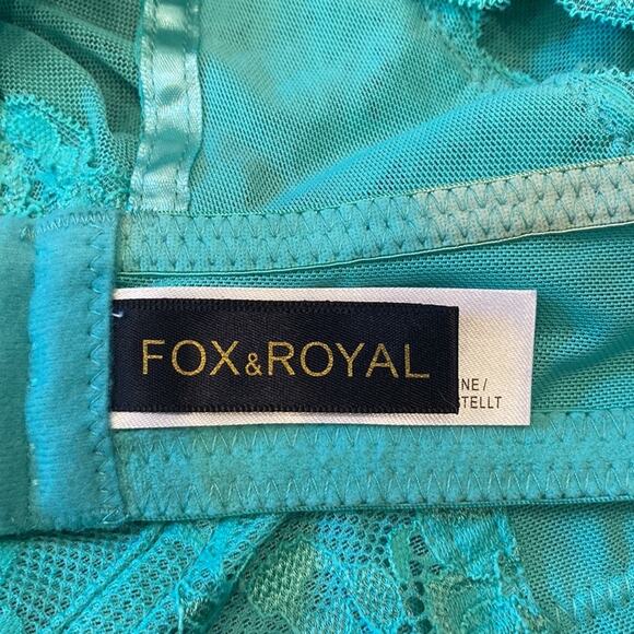 FOX & ROYAL. Plus Size Turquoise Lace Racerback Bralette XL - Picture 4 of 9